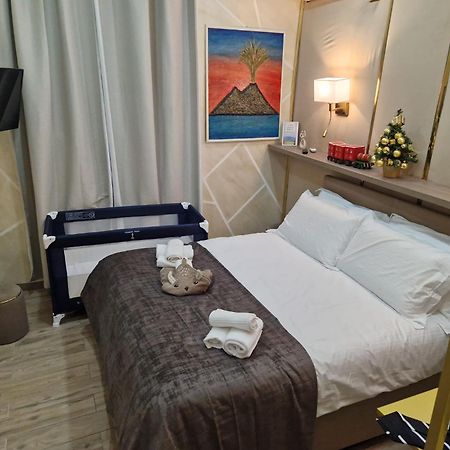 Apartamento La Dimora Nei Presepi In San Gregorio Nápoles Exterior foto