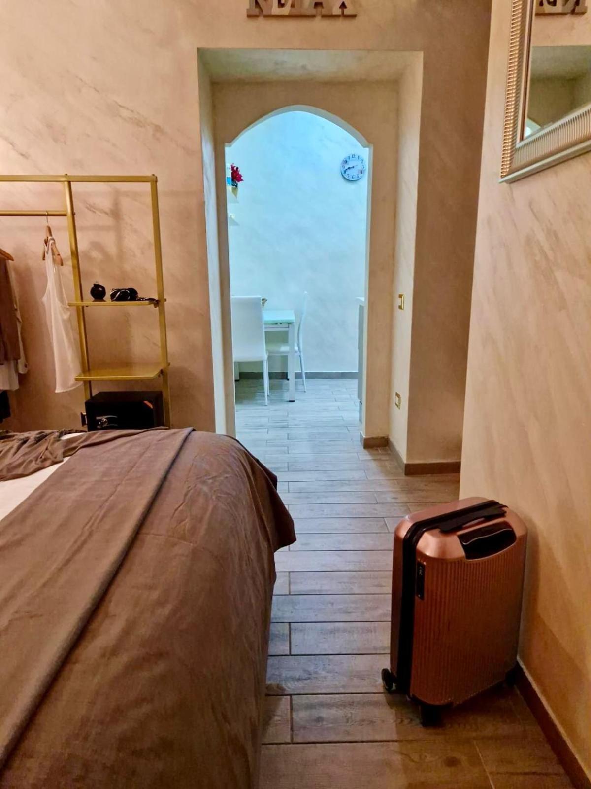 Apartamento La Dimora Nei Presepi In San Gregorio Nápoles Exterior foto