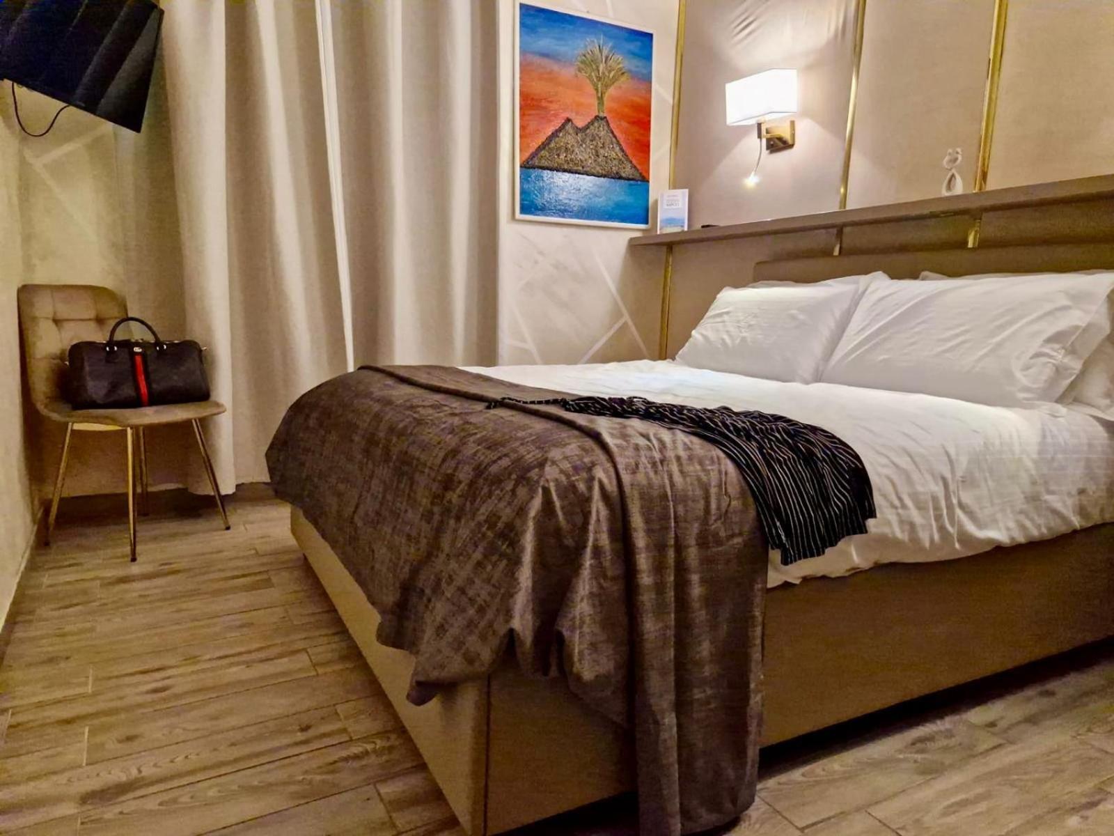 Apartamento La Dimora Nei Presepi In San Gregorio Nápoles Exterior foto