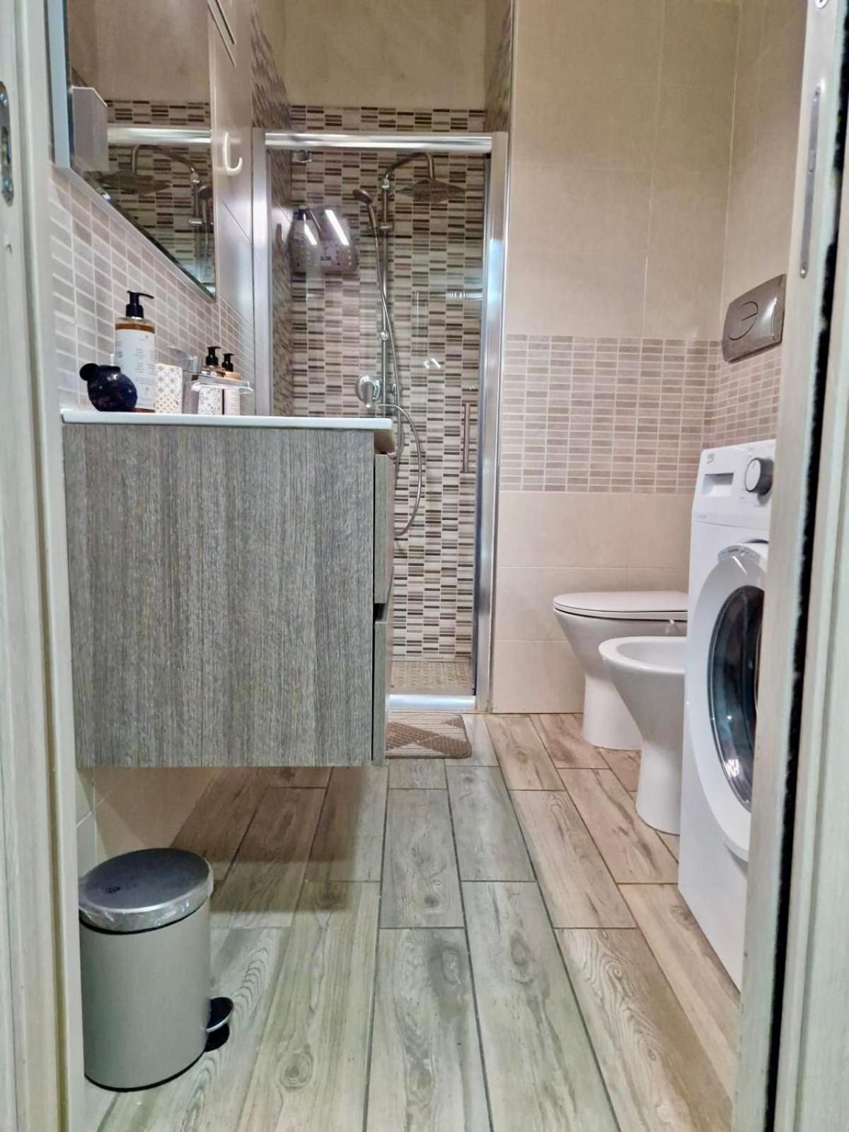 Apartamento La Dimora Nei Presepi In San Gregorio Nápoles Exterior foto