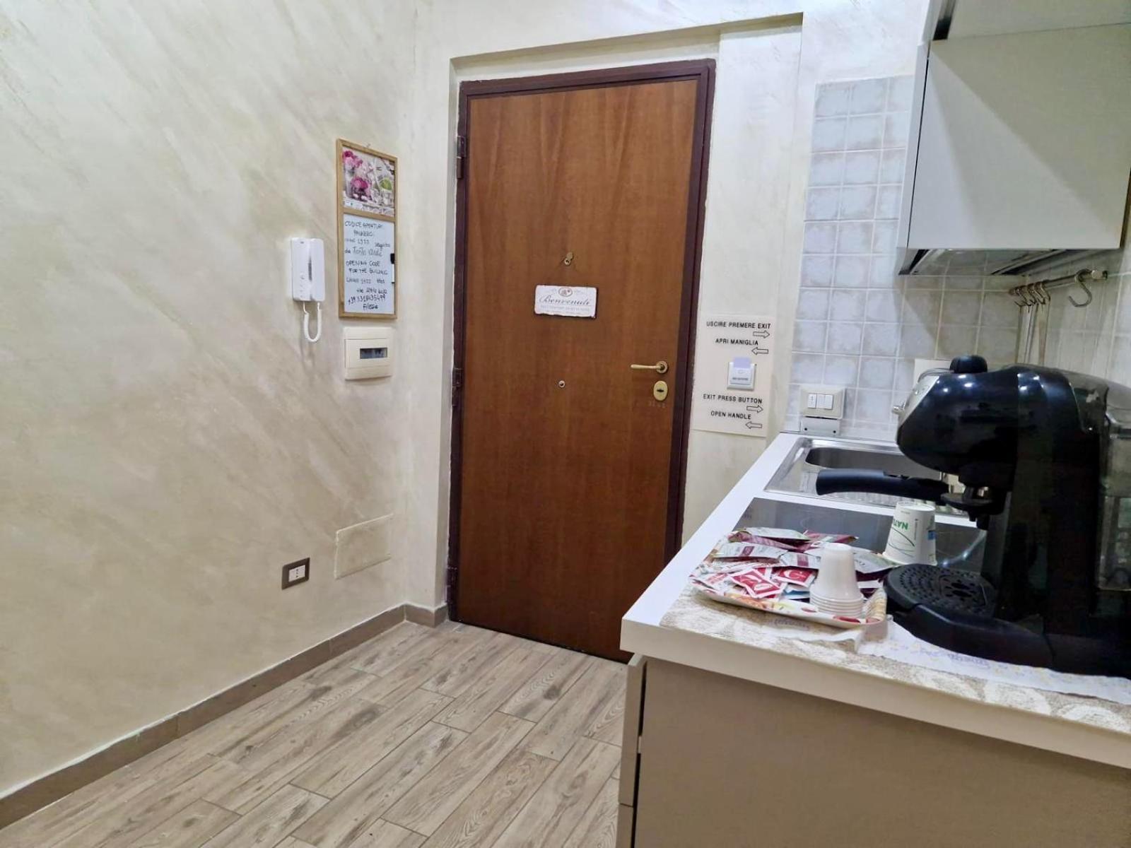 Apartamento La Dimora Nei Presepi In San Gregorio Nápoles Exterior foto